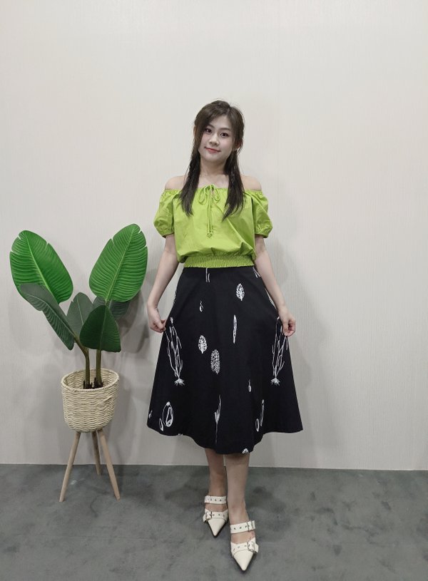 RIA PRINTED MIDI A LINE SKIRT