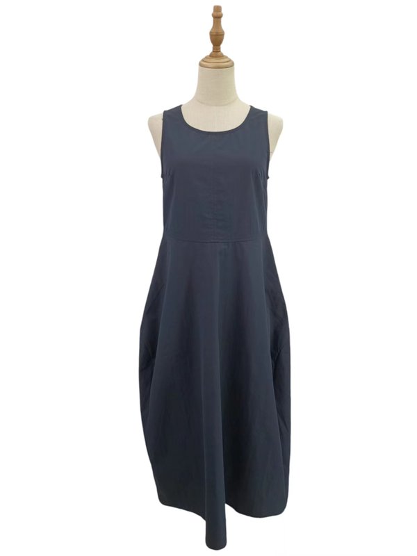 SHILA SLEEVELESS DRESS