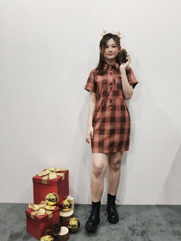 KANE CHECKERS SHORT SLEEVE DRESS (DR75648)