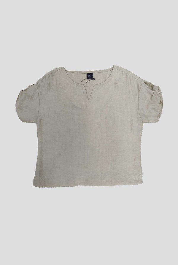 Malik Notch Neck Short Sleeve Top