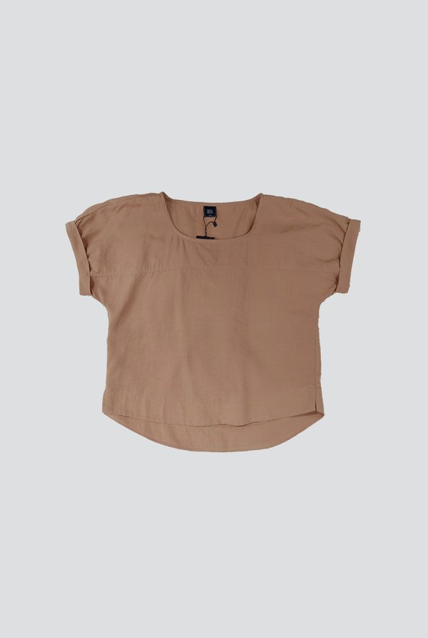 Beatrix Curved Hem Cotton Top