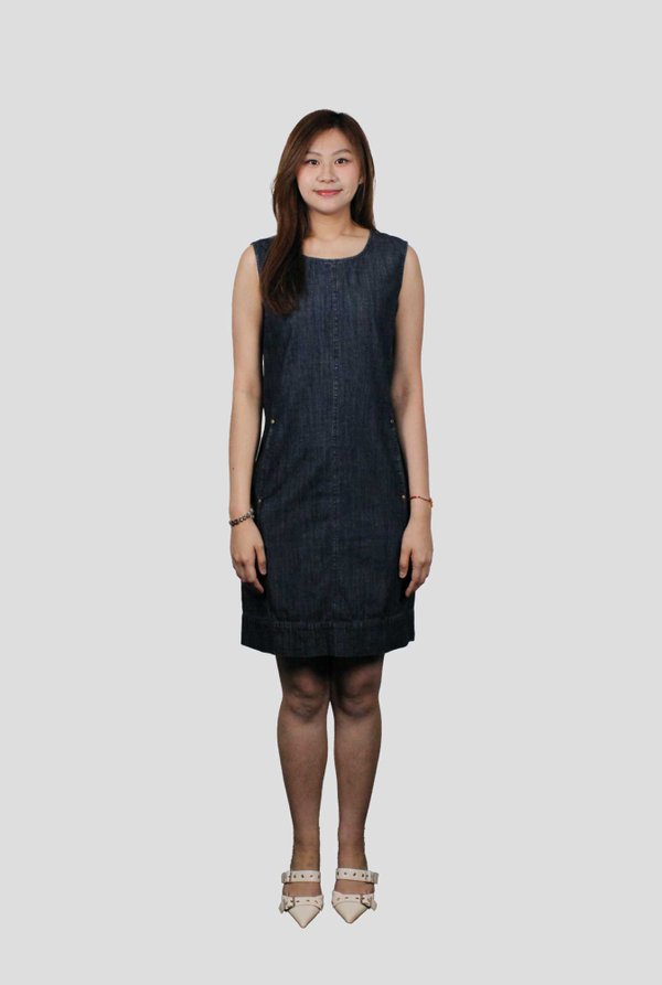 OLIVIA SLEEVELESS DENIM DRESS