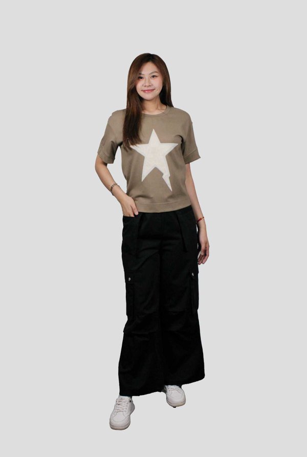 PRIYA GRAPHIC SHORT SLEEVE TOP