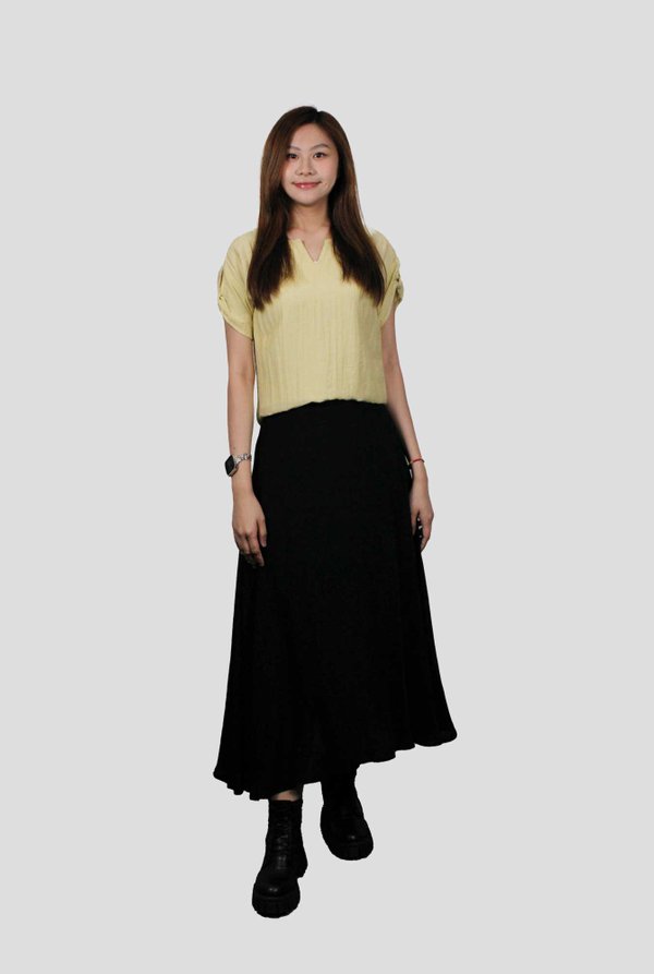Malik Notch Neck Short Sleeve Top
