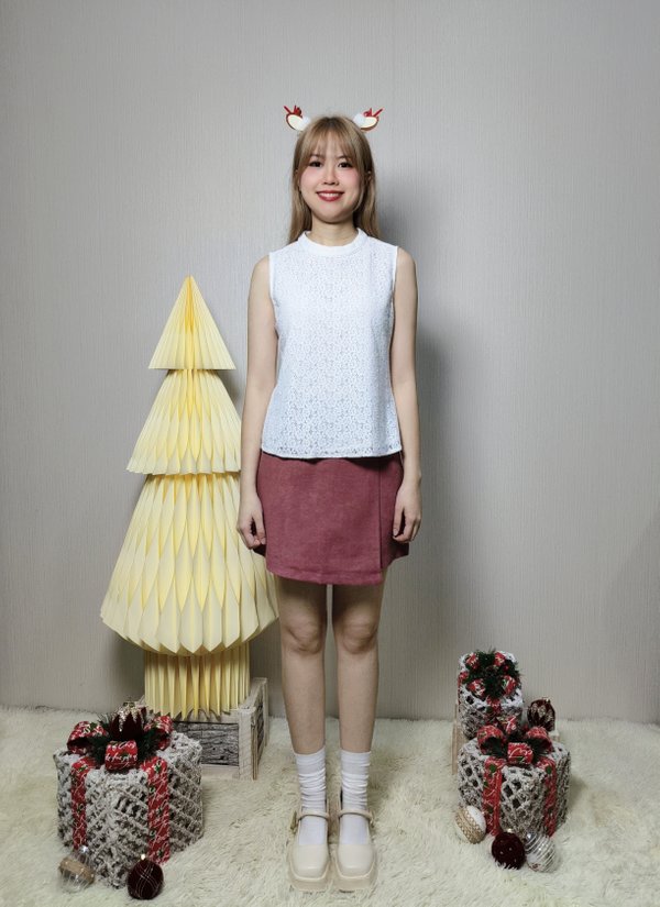 CANDICE FLORAL LACE SLEEVELESS TOP