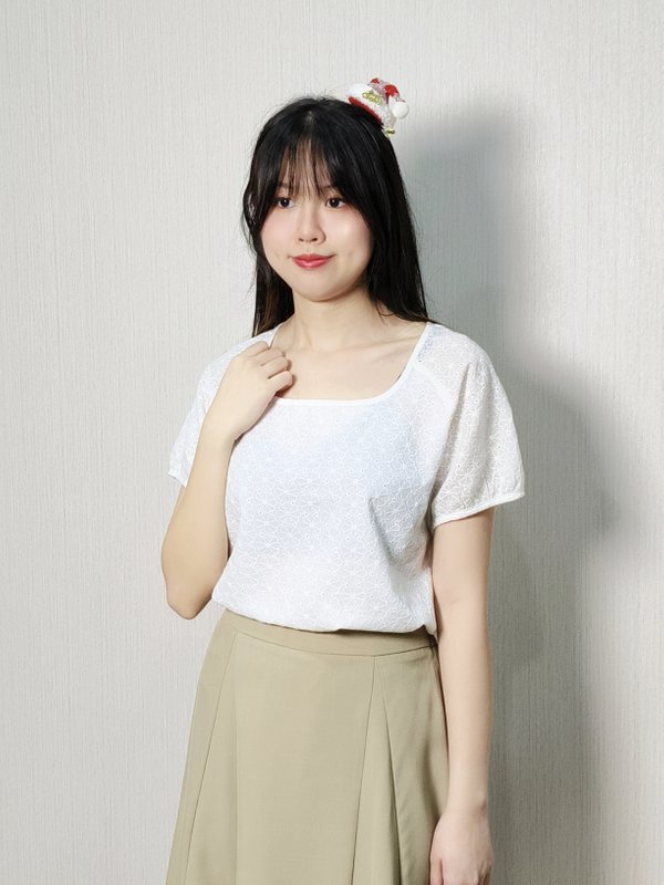 LUNA CLASSICE EMBROIDERED TOP (BS75815)