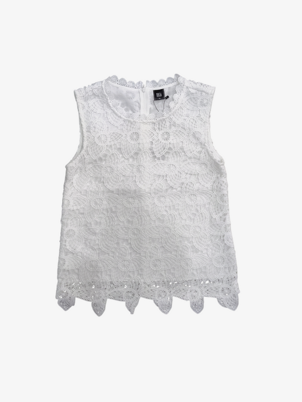 RILEY SLEEVELESS FLORAL LACE BLOUSE