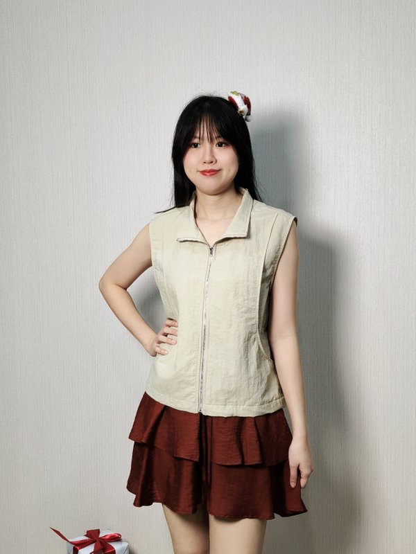 NICOLA LIGHTWEIGHT ZIP VEST (BVT75806)