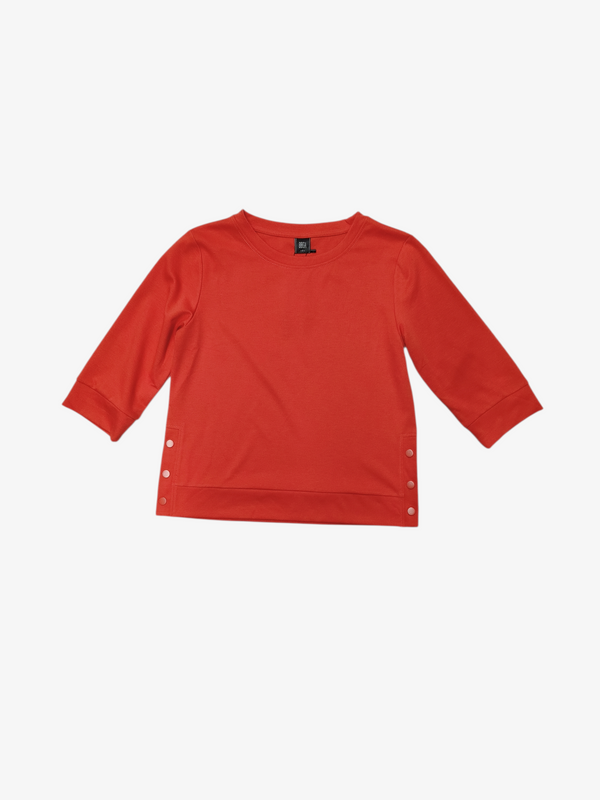 ESME MINIMAL BUTTON ACCENT TOP (TB46476)