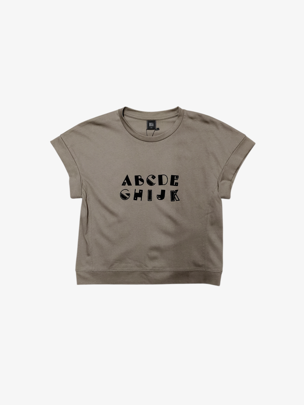 SEREN MINIMAL LETTER GRAPHIC TOP (V-TS47471)
