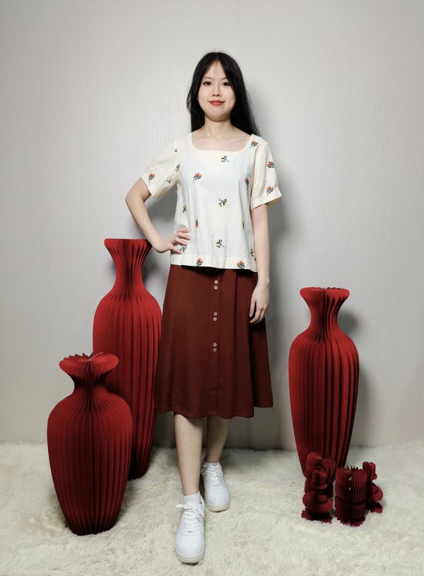 ESME SOFT BLOOM SQUARE NECK TOP (BS56744)