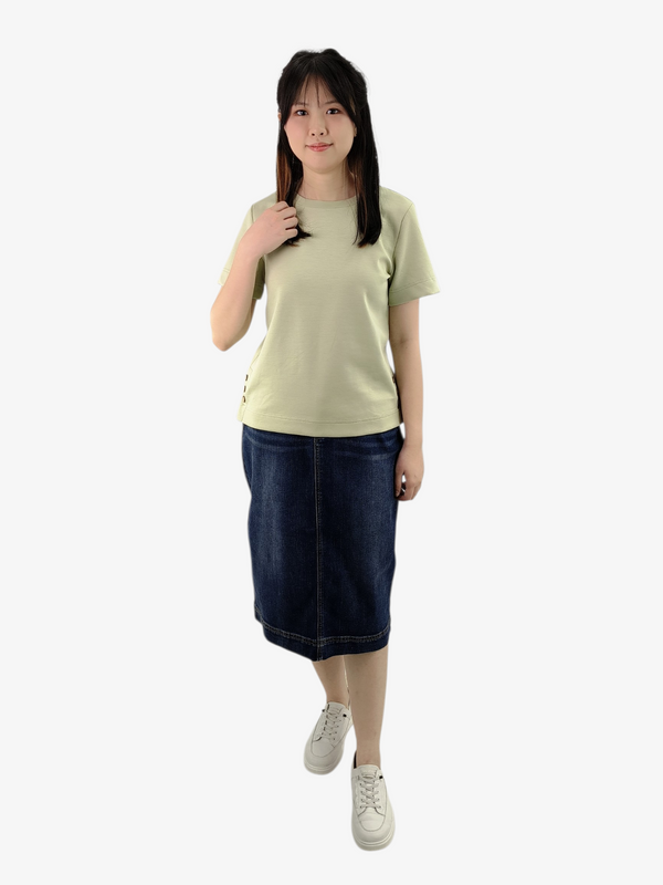 TIA SIDE BUTTON DETAIL TEE (VB-TS47401)
