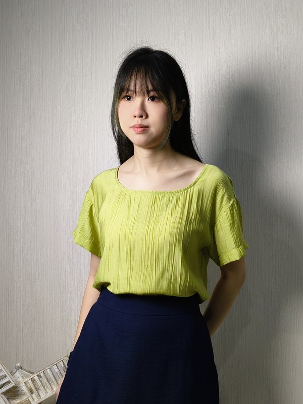 ISA CRINKLE TEXTURED TOP (V-BS75886)